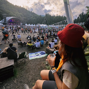 シーン別・夏フェス女子コーデ集｜都市型・山フェス・ビーチで映える服装とは？