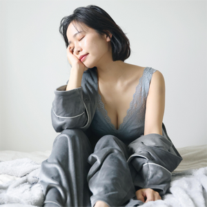 正しい胸のサイズを知ろう！ブラサイズ表付き