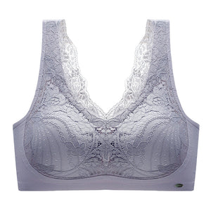 胸を小さくするブラの選び方とかわいいデザインに悩むあなたへ