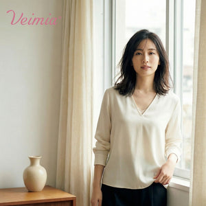 胸を小さく見せる方法｜服選び・姿勢・ブラで自然にすっきり見せるコツ