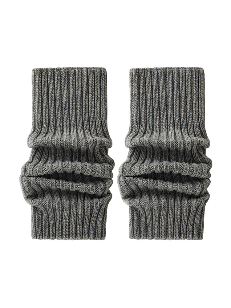 秋冬 コーデ ライトグレー VEIMIA